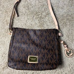 Michael Kors women Jet Set Signature large logo crossover bag REPAIRS NEEDED